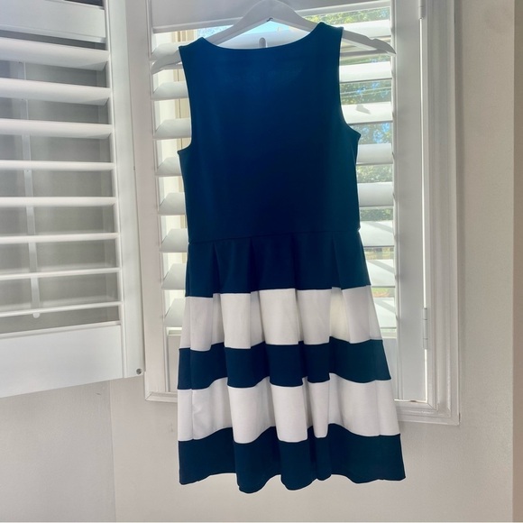 Altar'd State Fall Felicity Pointe Nautical Stripe Casual Dress Navy XS - Picture 4 of 8